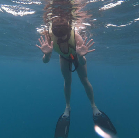 Meet your Posher, Rebecca - Picture 1 of 1